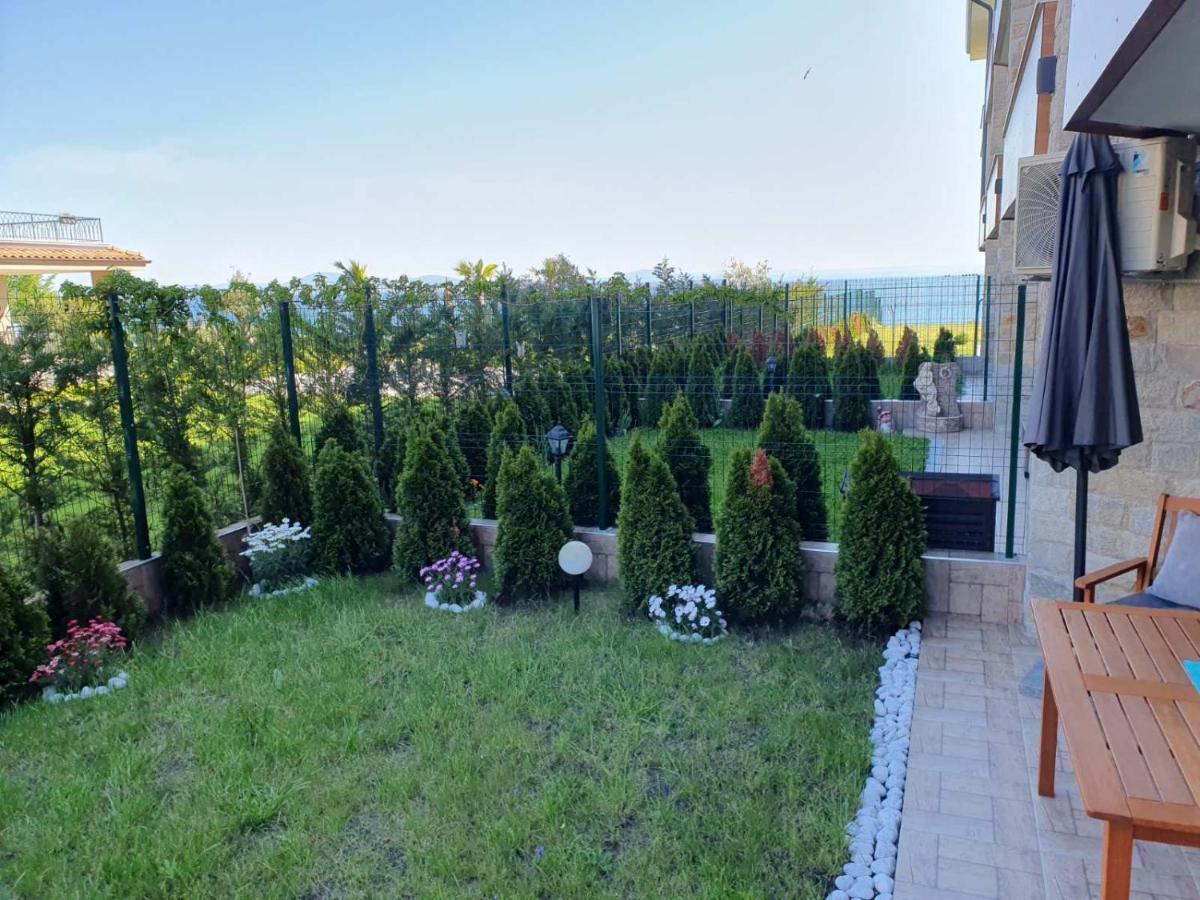 Appartement Sarafovo Sea Star à Burgas Extérieur photo
